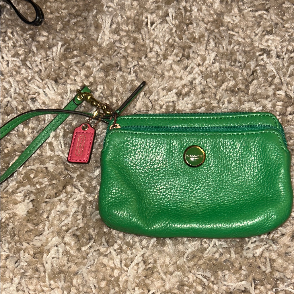 Coach Vibrant Green Leather Wristlet